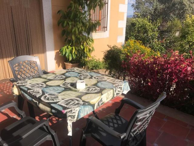 Apartamentos El Jardin Del Poeta Guijo de Granadilla Zimmer foto
