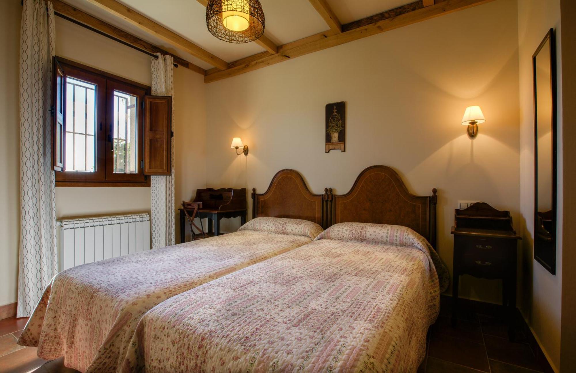 Apartamentos El Jardin Del Poeta Guijo de Granadilla Zimmer foto